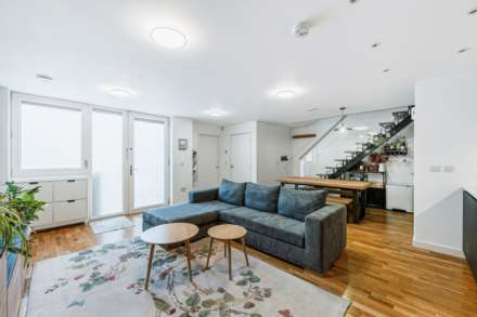 Baltic Avenue, Brentford, Image 7