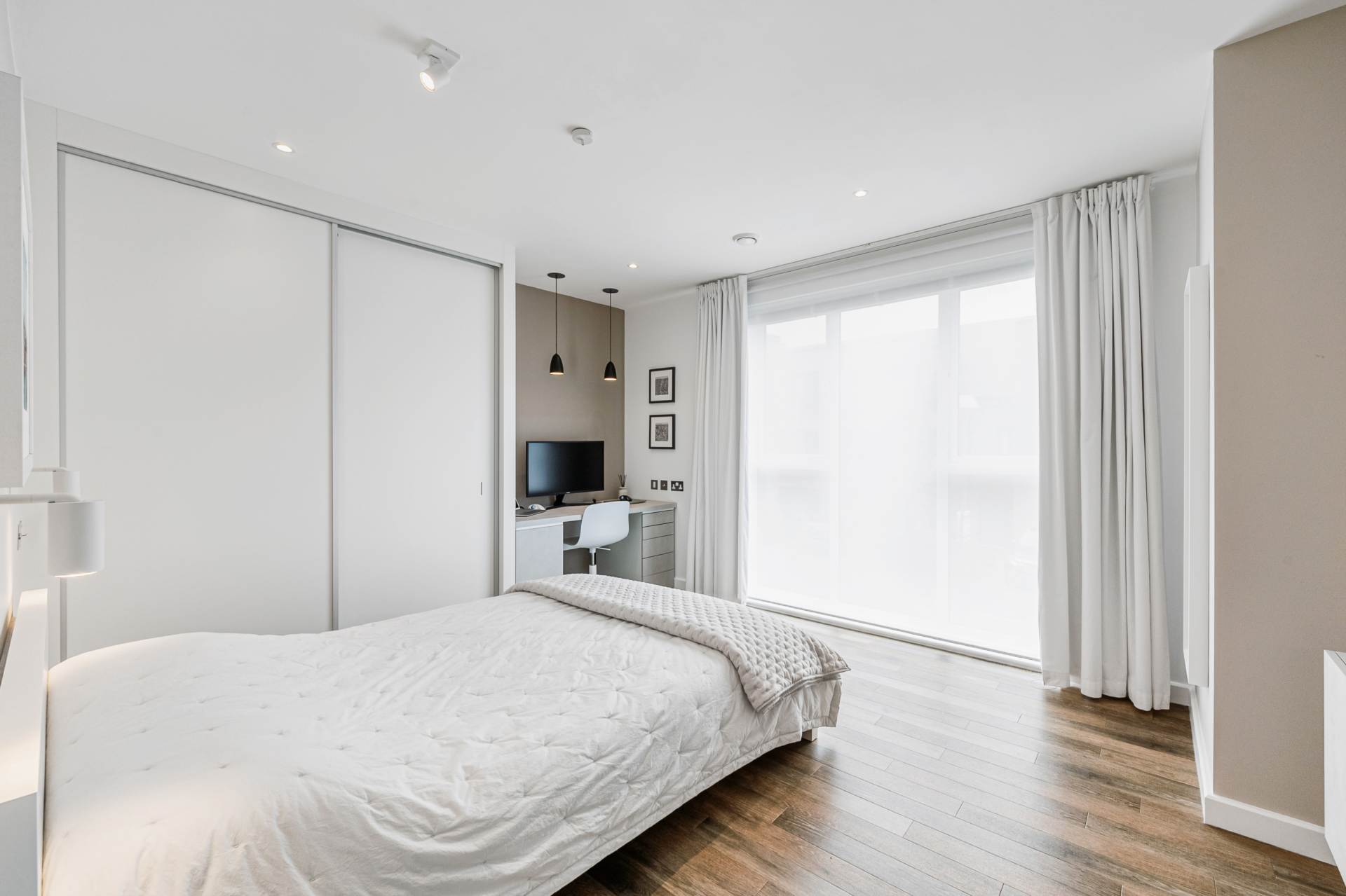 Myers Court, Brentford, Image 13