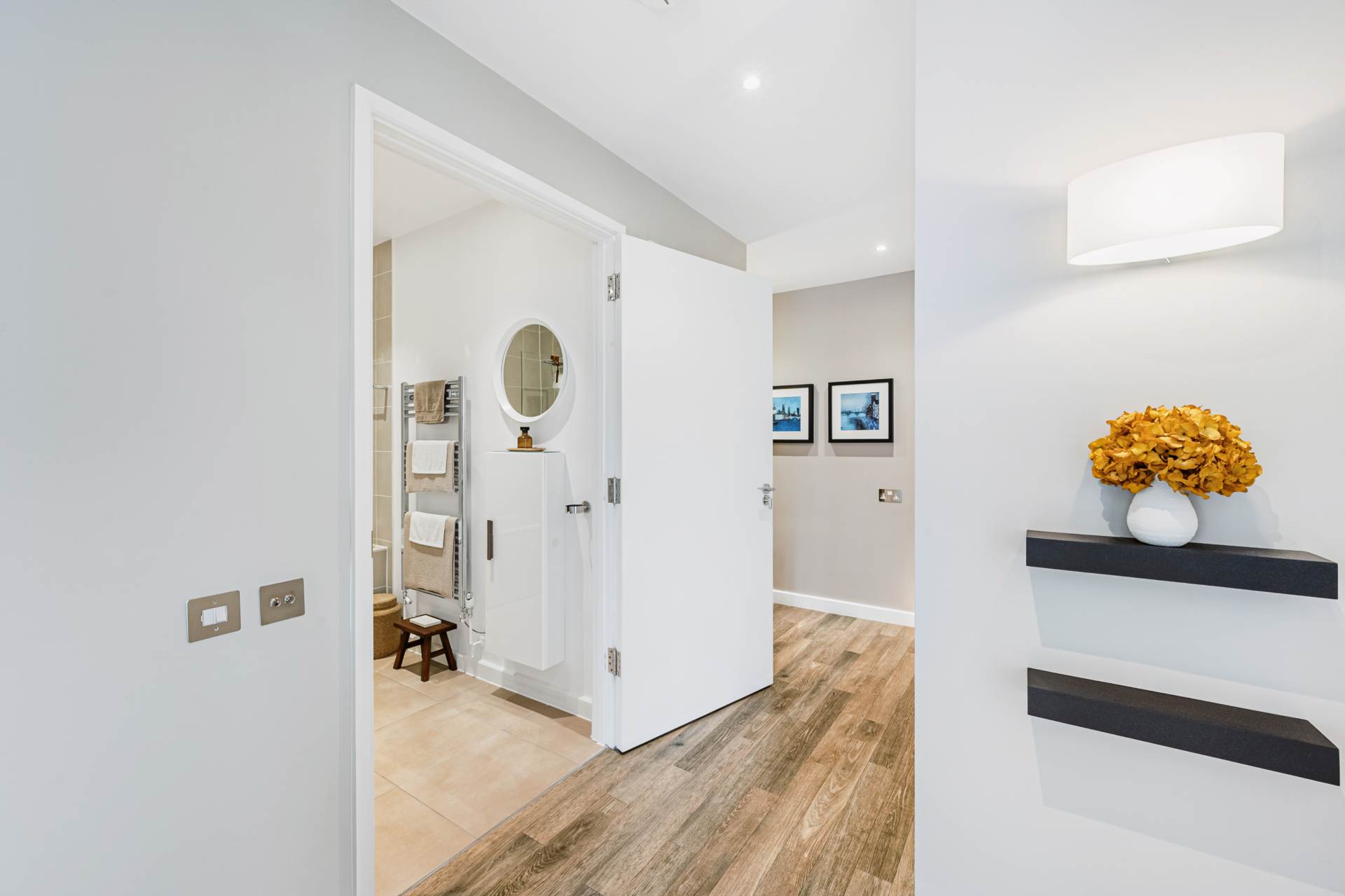 Myers Court, Brentford, Image 10