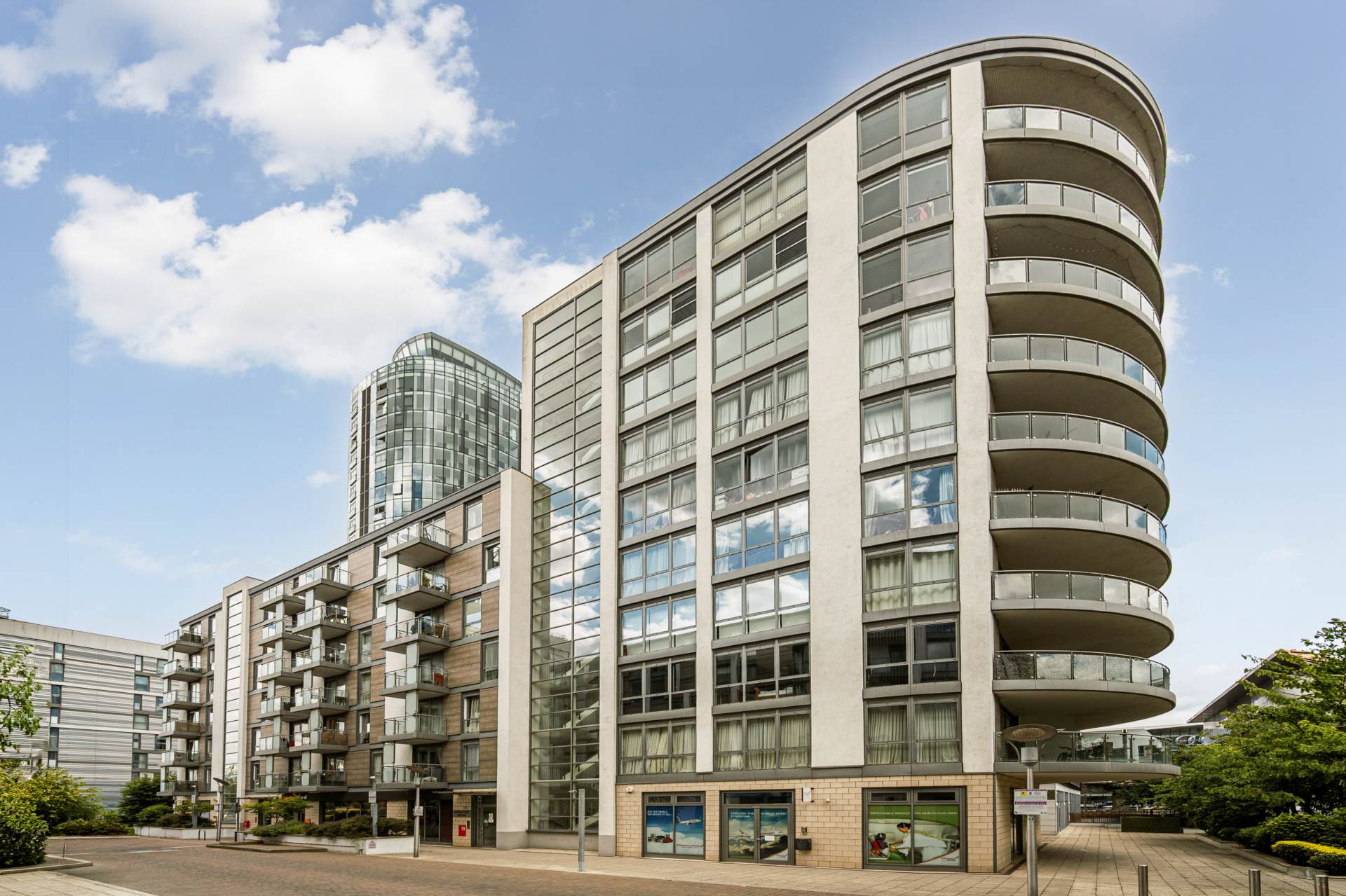 Burgoyne House, Great West Quarter, Brentford, Image 1