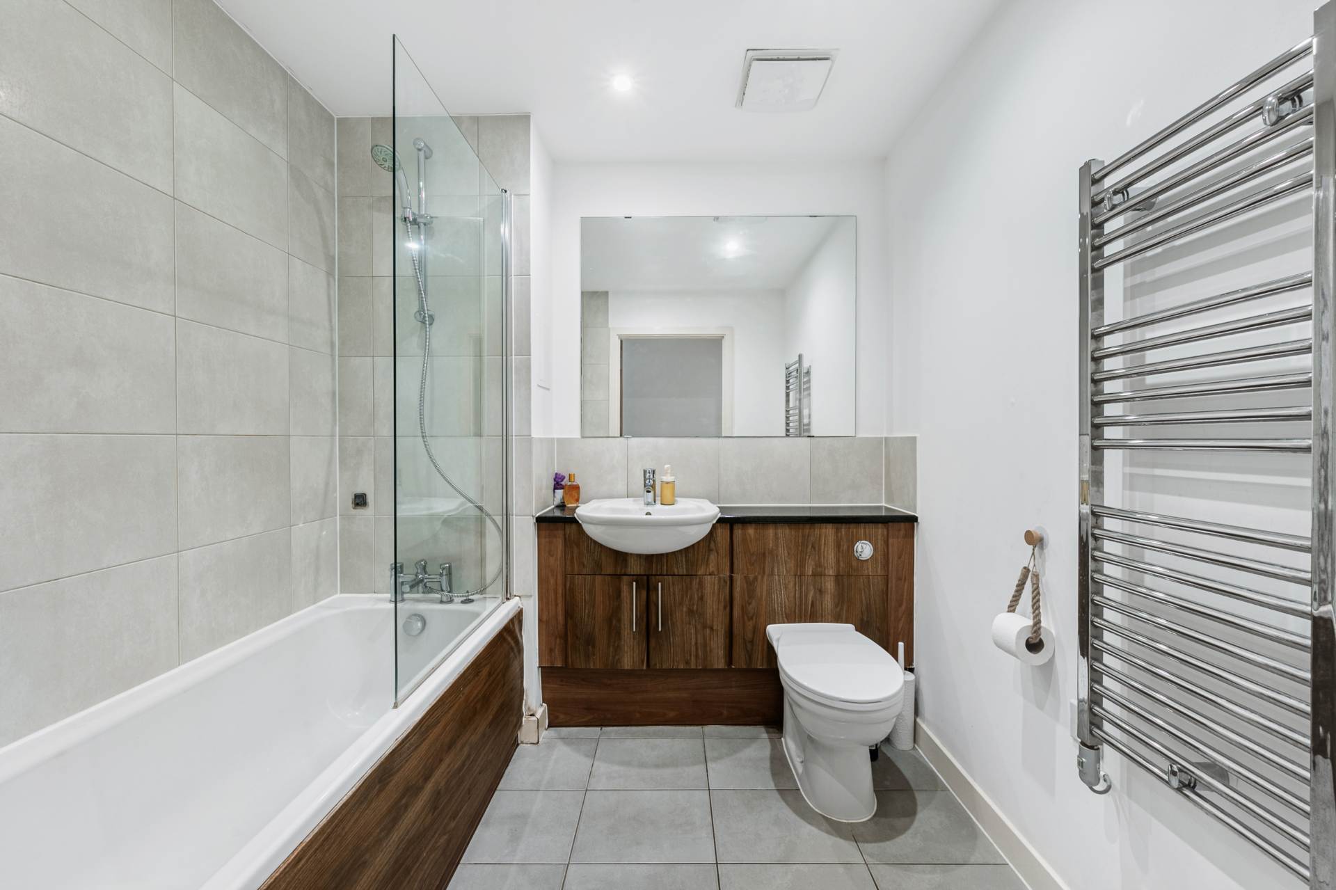 Burgoyne House, Great West Quarter, Brentford, Image 9