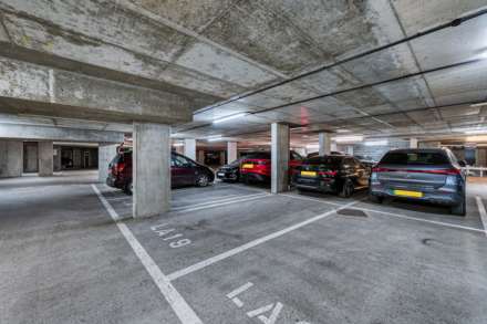 Burgoyne House, Great West Quarter, Brentford, Image 10