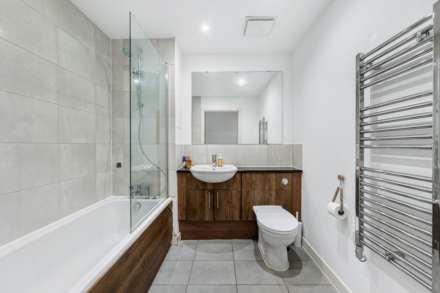 Burgoyne House, Great West Quarter, Brentford, Image 9