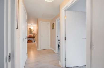 Metropolitan House, Pump House Crescent, Kew Bridge West, Brentford, Image 5