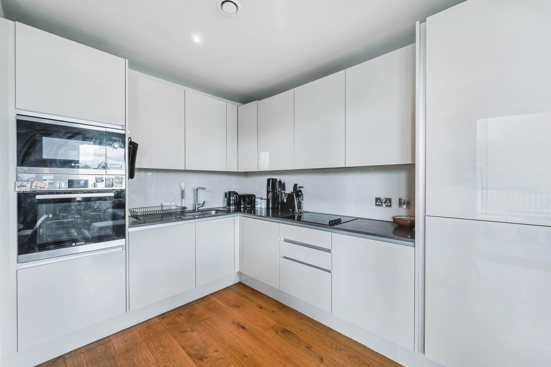 Isambard Court, Paddlers Avenue, Brentford, Image 4