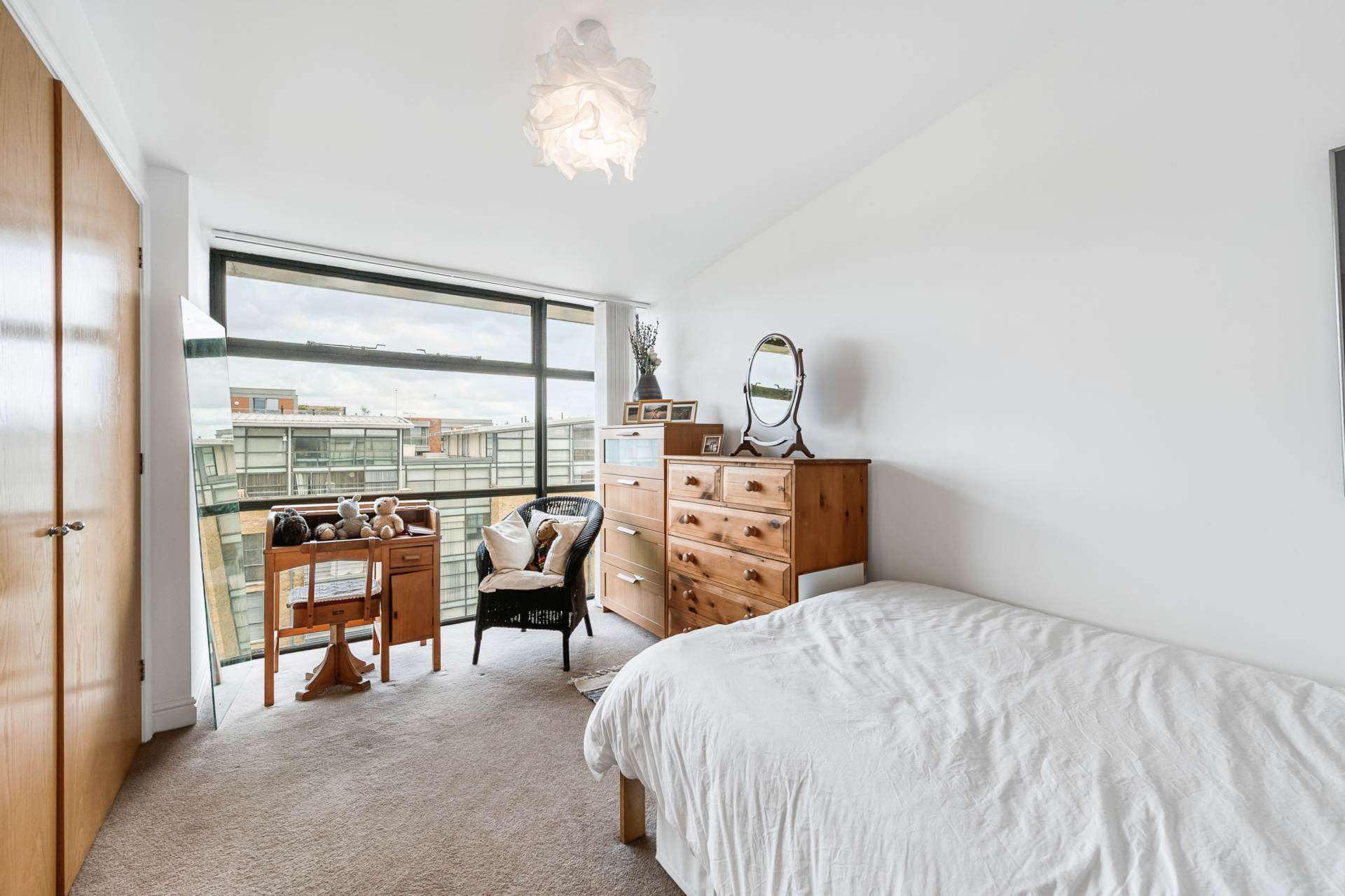 Ferry Lane, Ferry Quays, Brentford, Image 10
