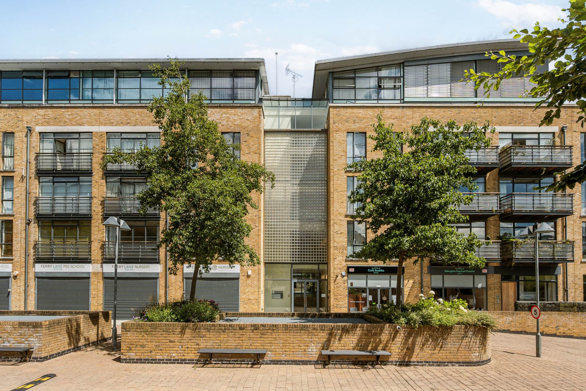 Ferry Lane, Ferry Quays, Brentford, Image 11
