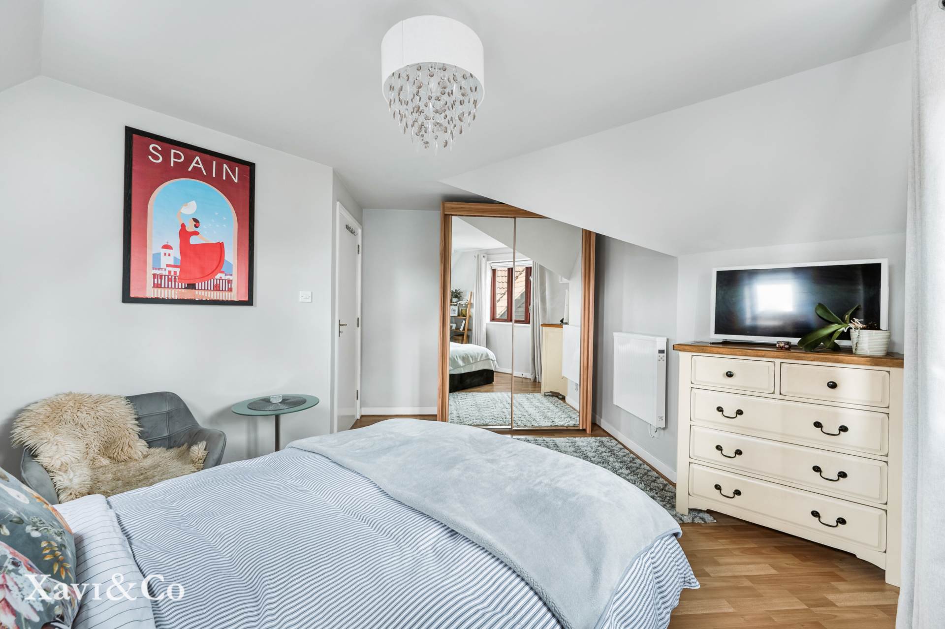 Shire Place, The Ham, Brentford, Image 7