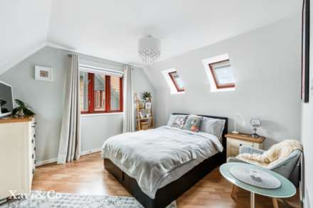Shire Place, The Ham, Brentford, Image 6