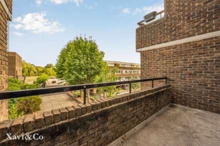 Julius Court, Brentford, Image 11