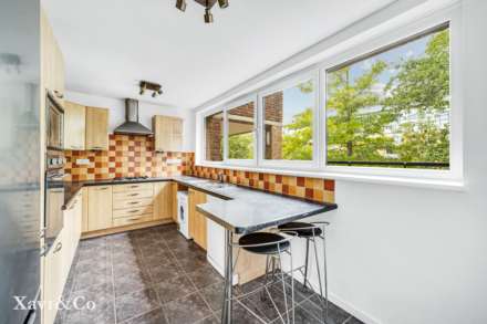 Julius Court, Brentford, Image 5