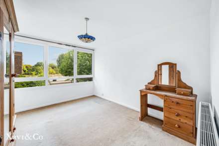 Julius Court, Brentford, Image 7