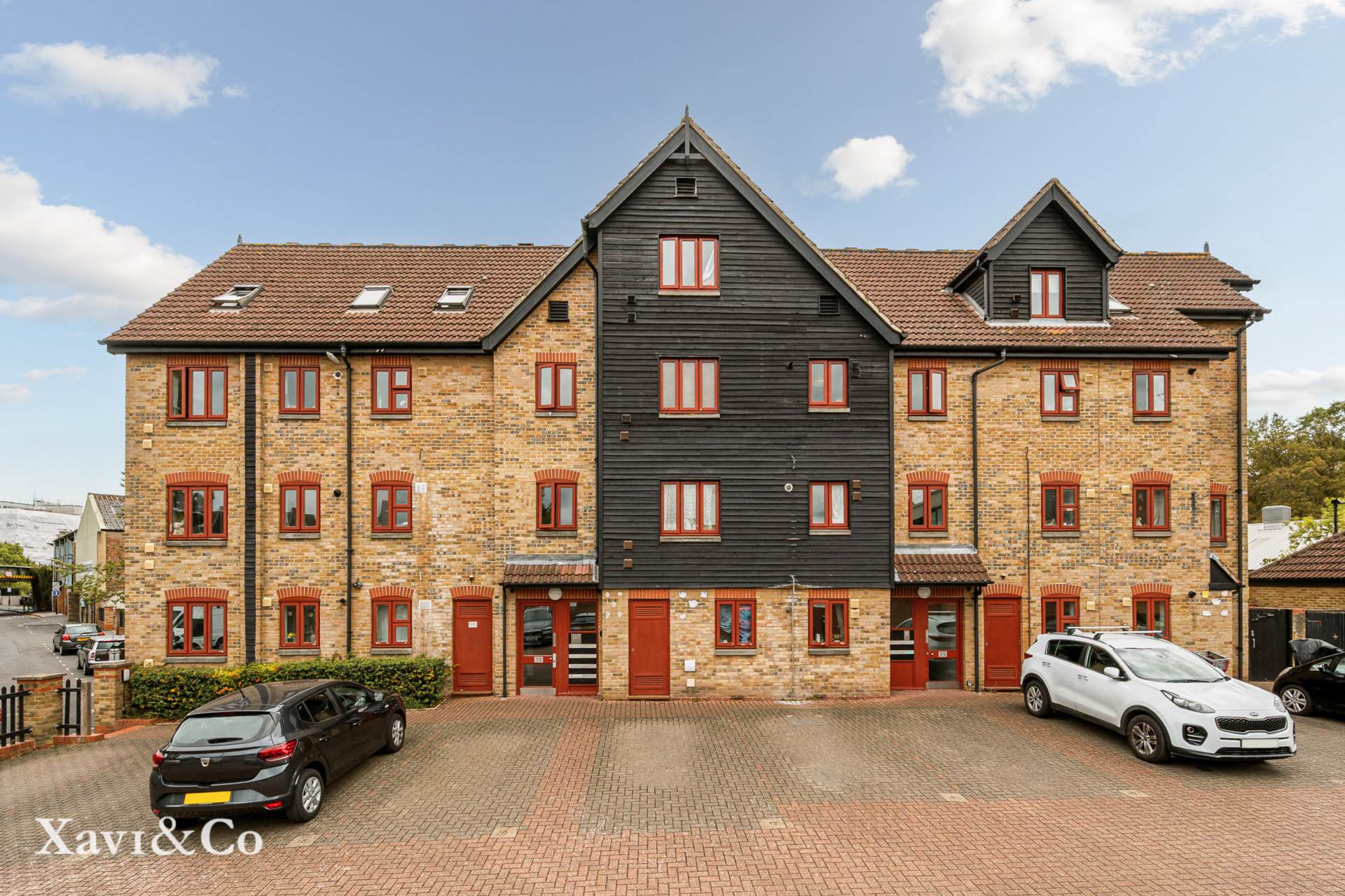 Shire Place, The Ham, Brentford, Image 1