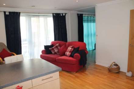 The Island, Brentford, Image 3