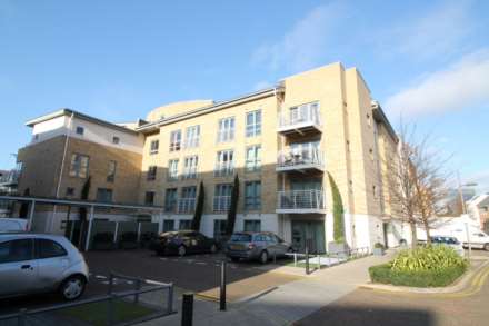 The Island, Brentford, Image 6