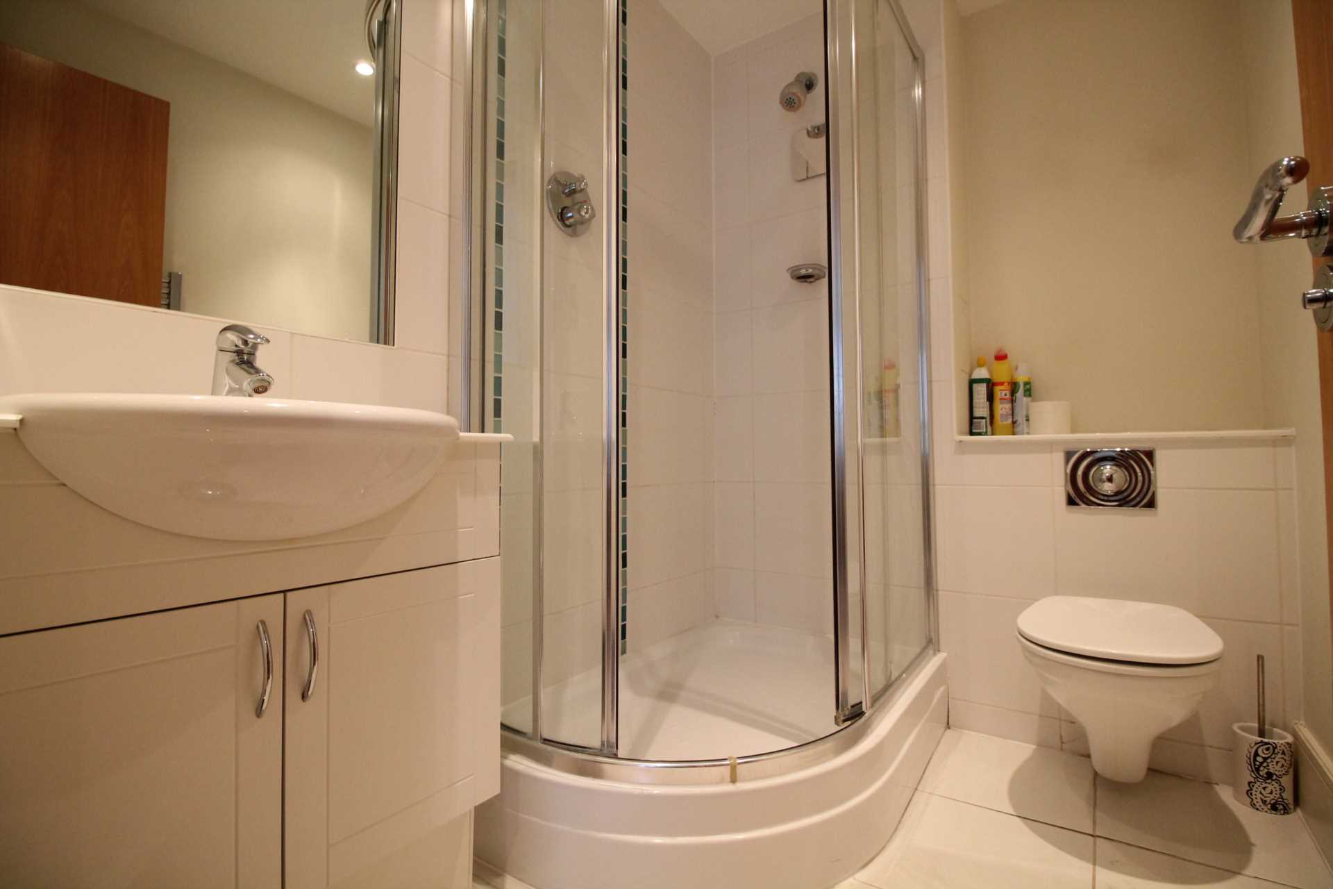 The Island, Brentford, Image 9