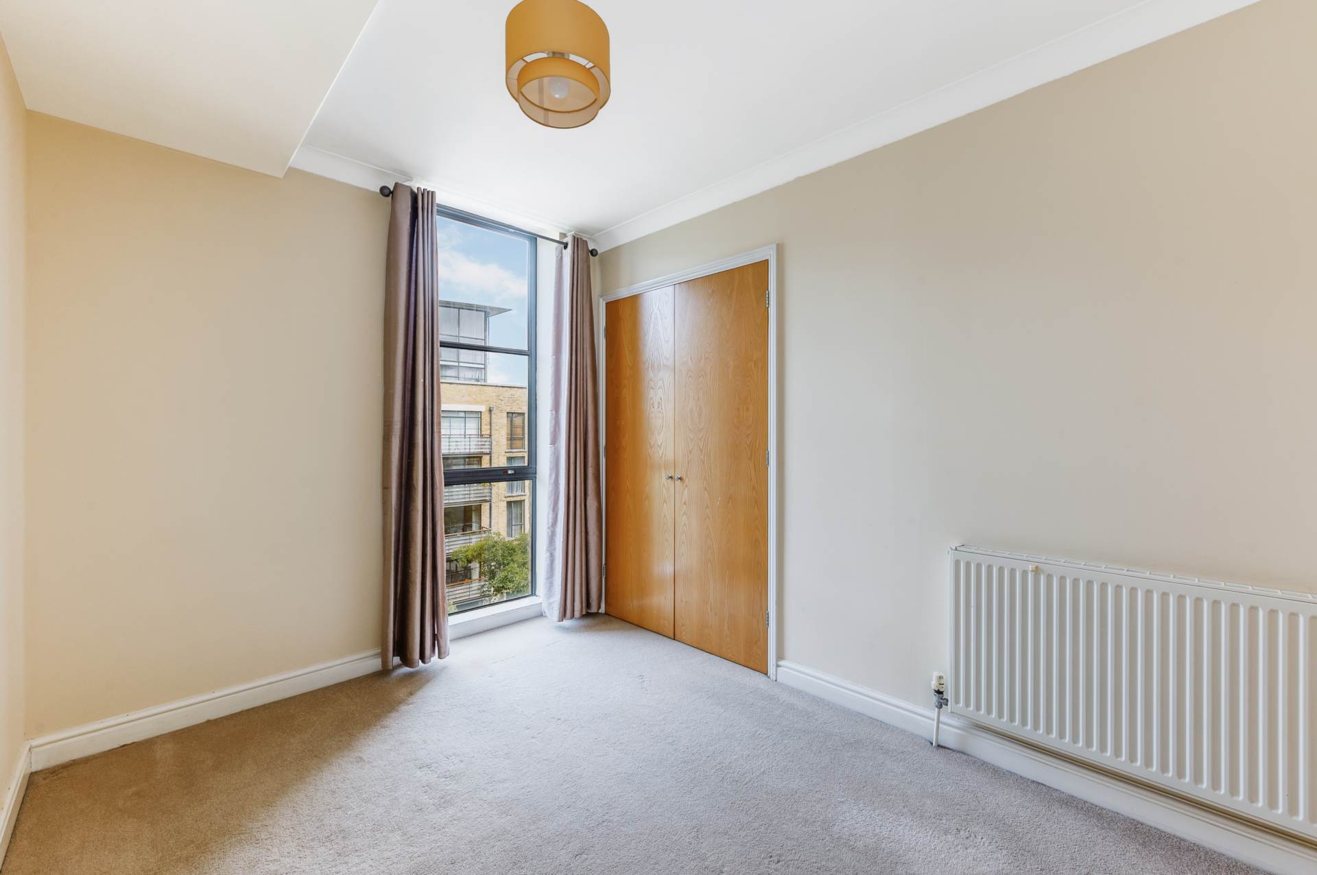 Ferry Lane, Brentford, Image 6