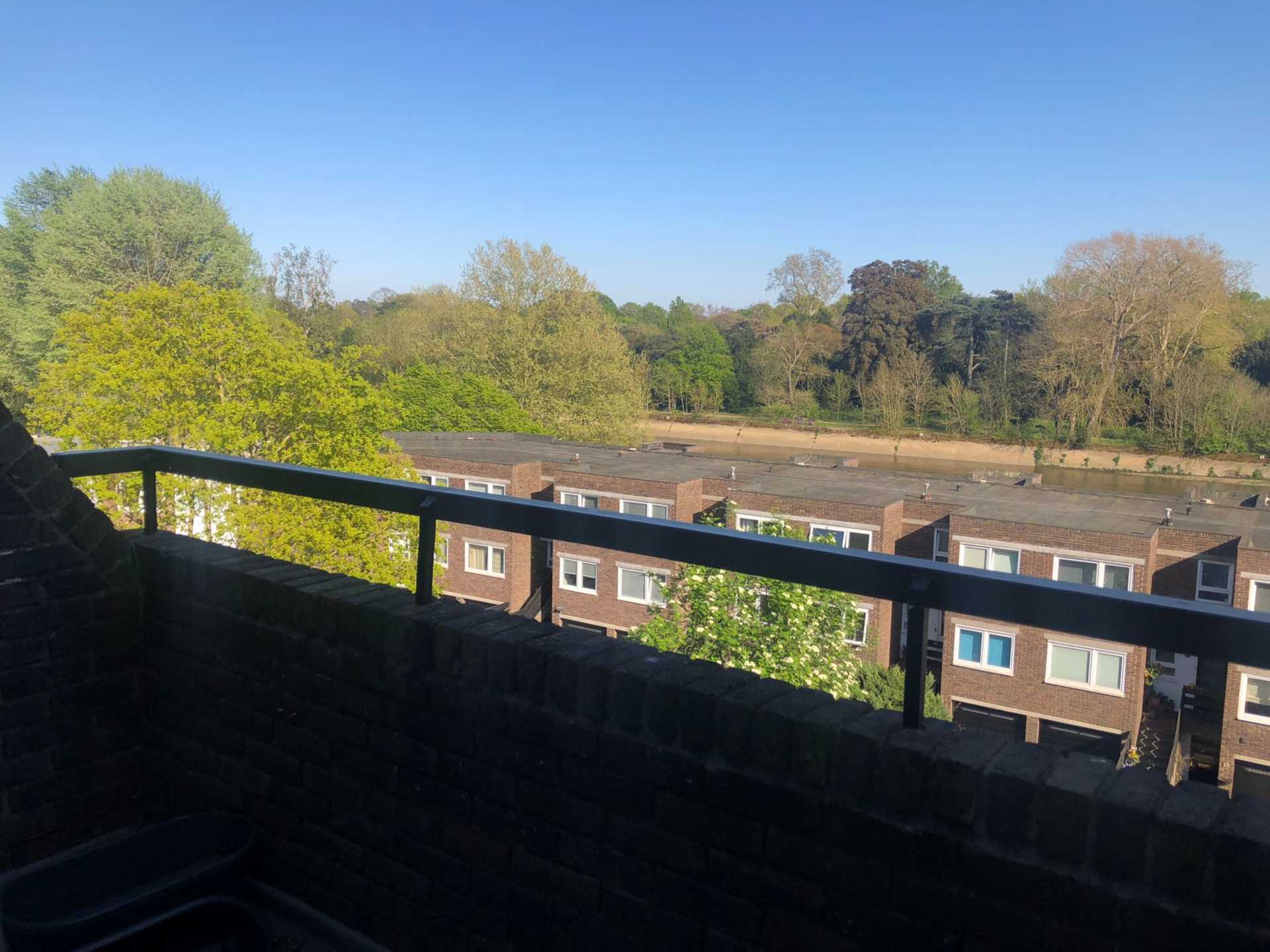 Otho Court, Brentford Dock, Image 9