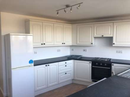 Otho Court, Brentford Dock, Image 12