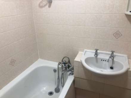 Otho Court, Brentford Dock, Image 5