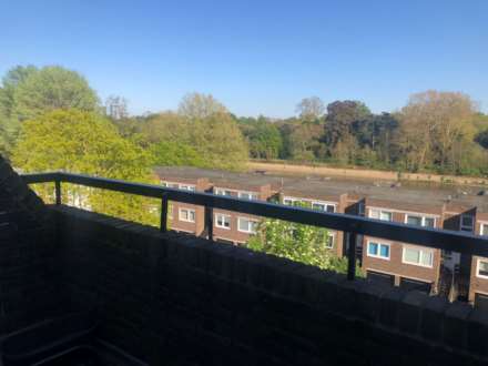 Otho Court, Brentford Dock, Image 9