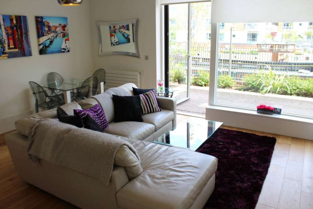 Durham Wharf Drive, Brentford, Image 10