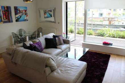 Durham Wharf Drive, Brentford, Image 10