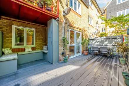 Bordeston Court,The Ham, Brentford, Image 2