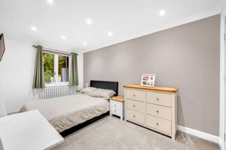 Bordeston Court,The Ham, Brentford, Image 6
