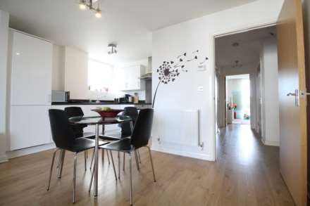 2 Bedroom Apartment, Pyrene House, Brentford