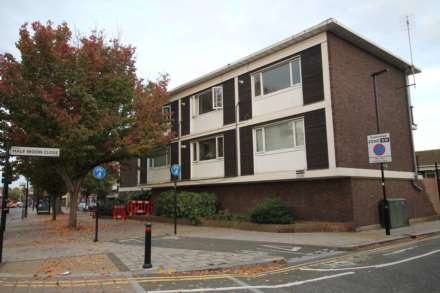 Brentford High Street Location, Image 1