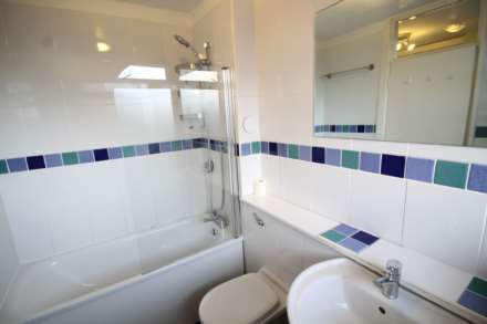 Brentford High Street Location, Image 3