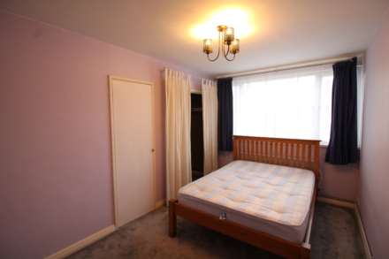 Brentford High Street Location, Image 6