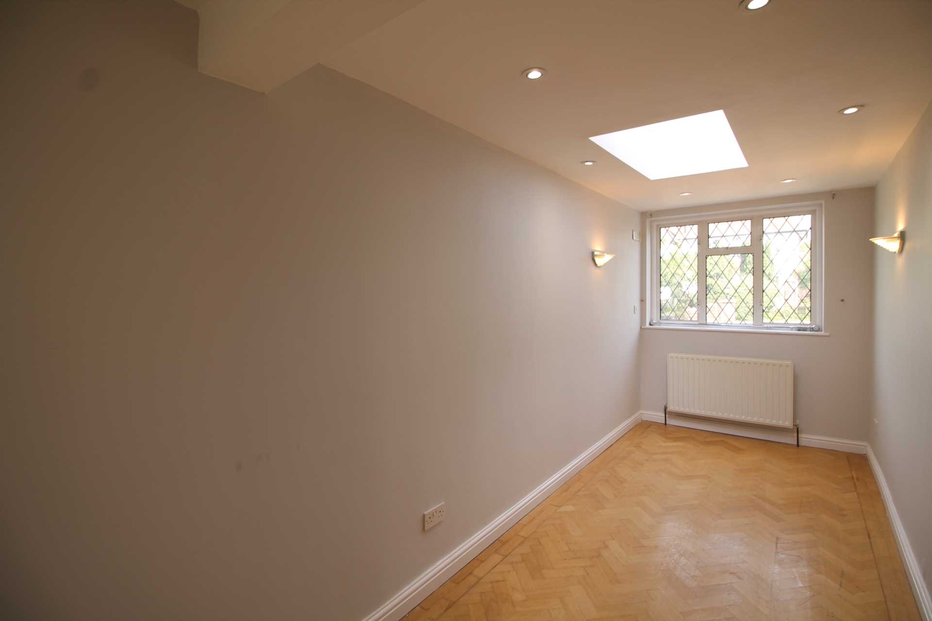 Amberwood Rice, New Malden, Image 7