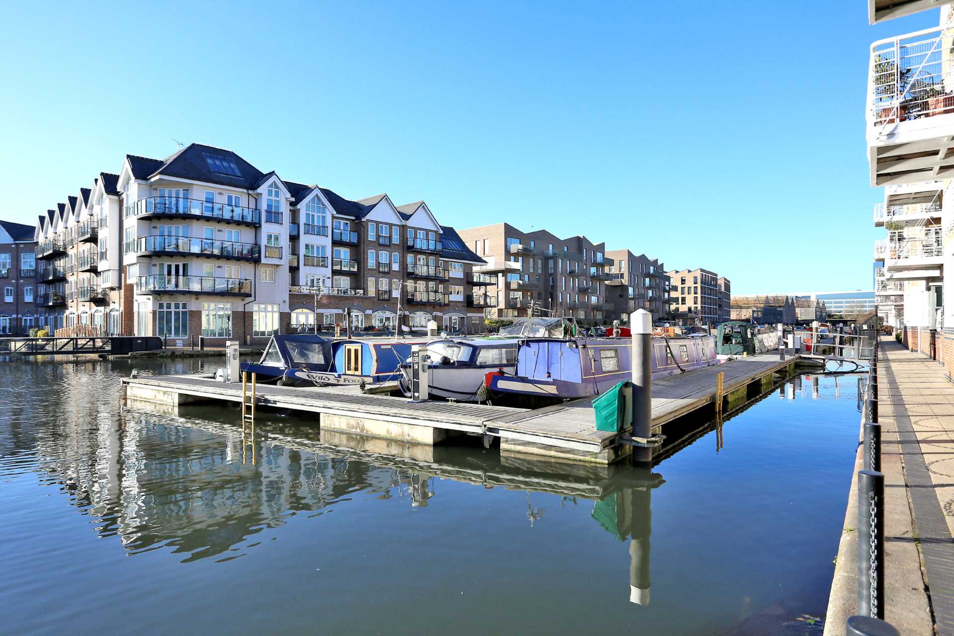 The Island, Brentford, Image 5