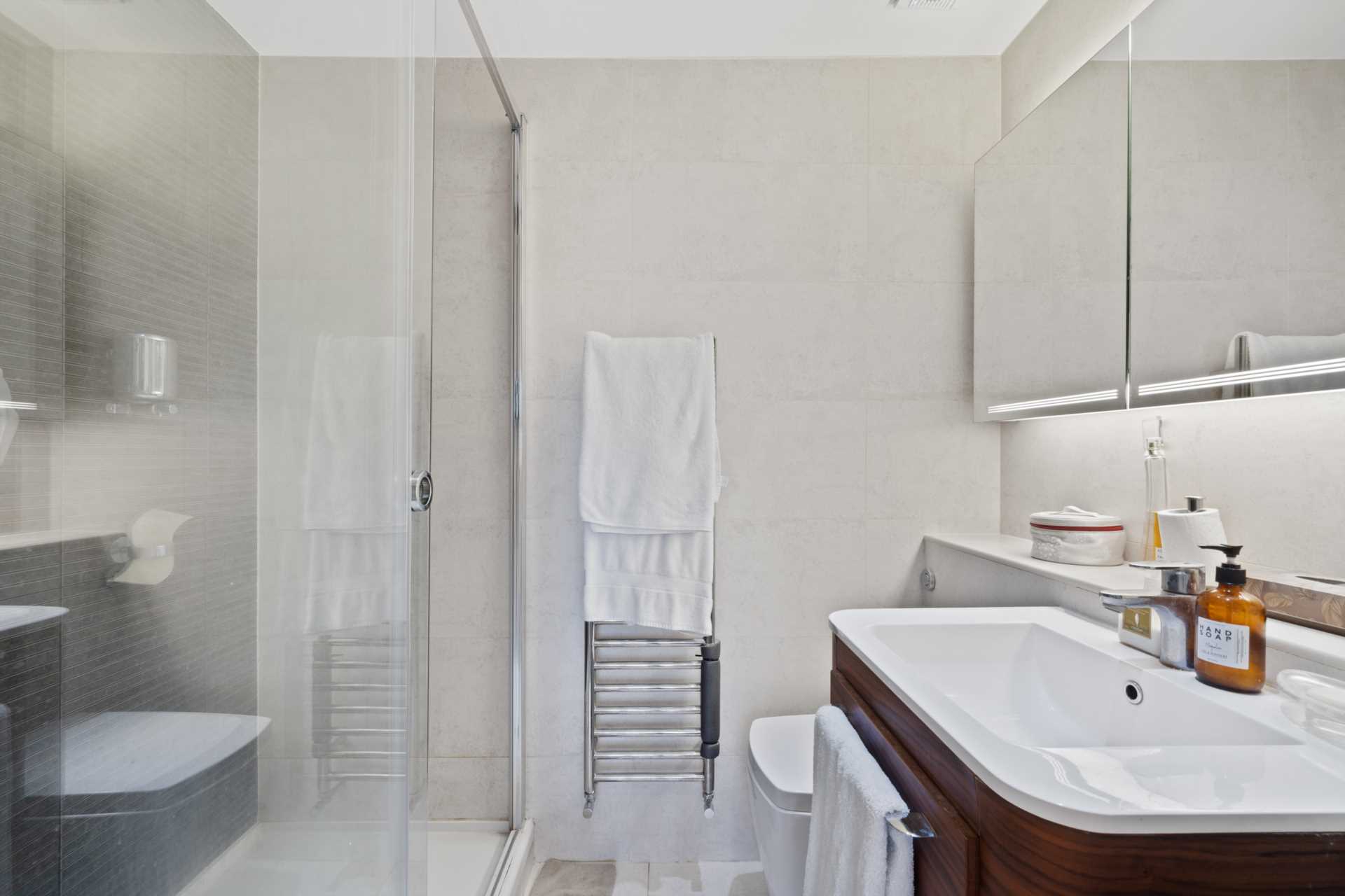 The Butts, Brentford, Image 9