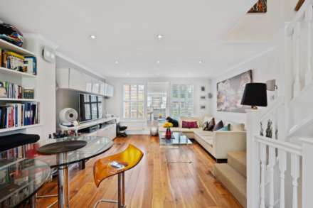 The Butts, Brentford, Image 2