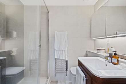 The Butts, Brentford, Image 9