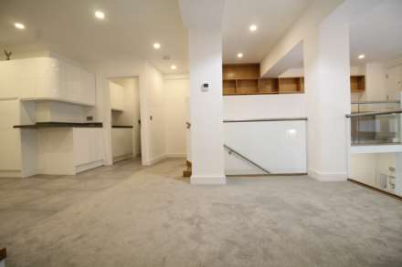 St Mary's Road, Surbiton, Image 12