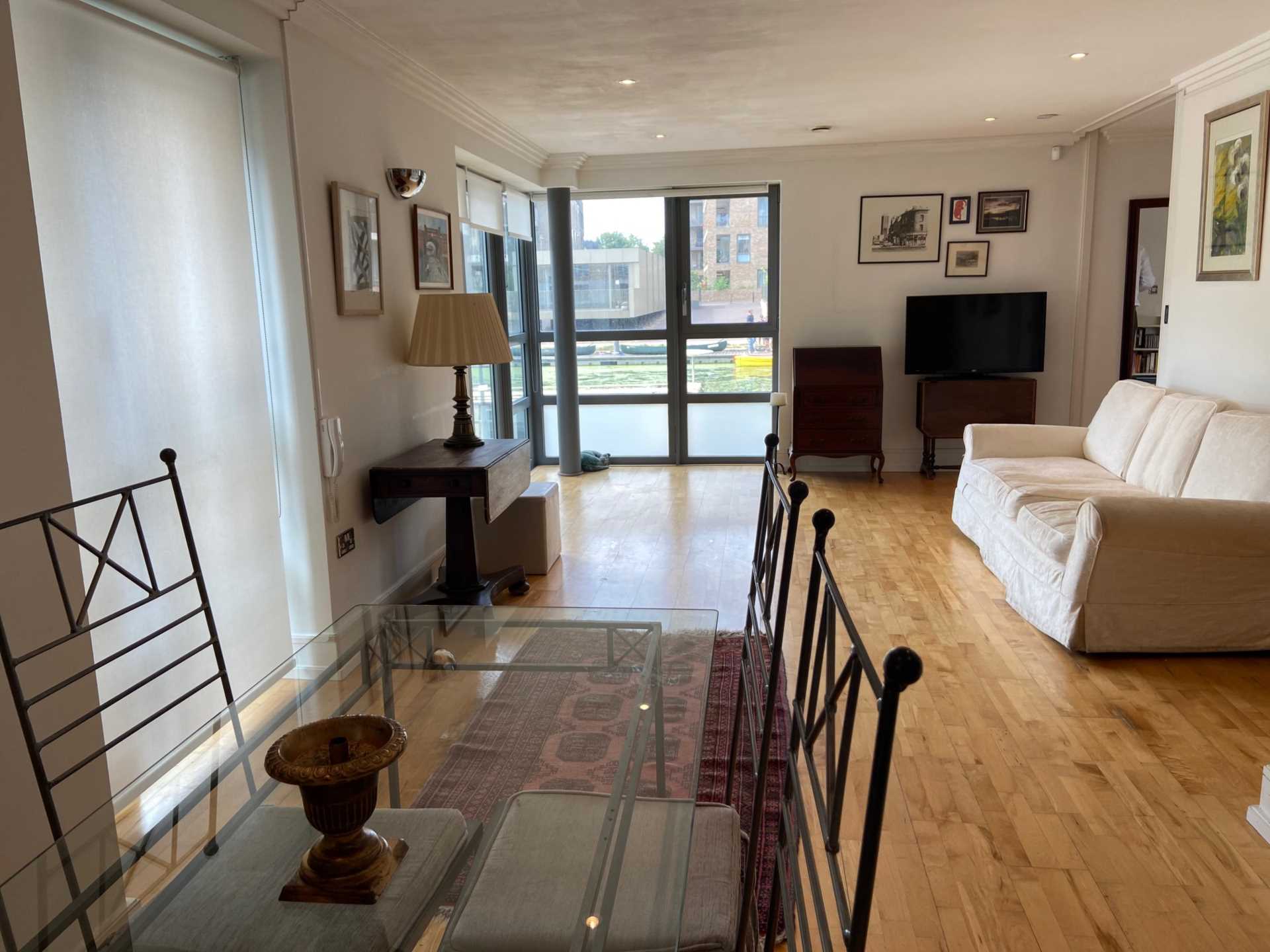 The Island, Brentford, Image 3