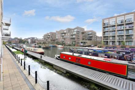 The Island, Brentford, Image 8