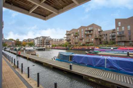 Tallow Road, Brentford, Image 17