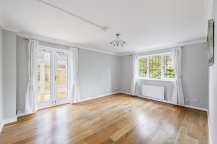 Pankhurst Close, The Maltings, Isleworth, Image 2