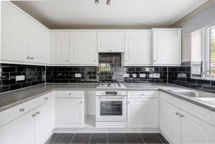 Pankhurst Close, The Maltings, Isleworth, Image 3