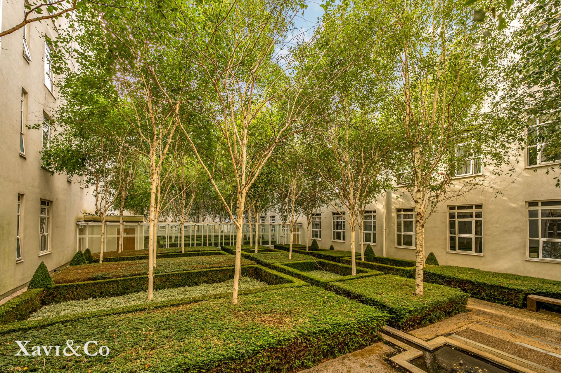 Bromyard Avenue, London, Image 11