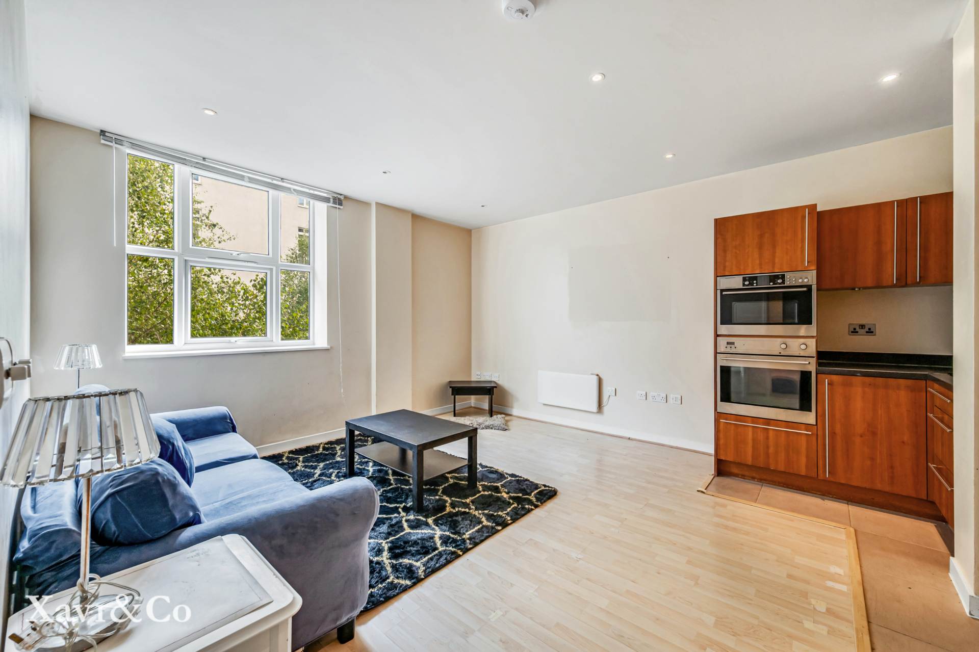 Bromyard Avenue, London, Image 3