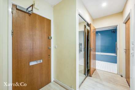 Bromyard Avenue, London, Image 10