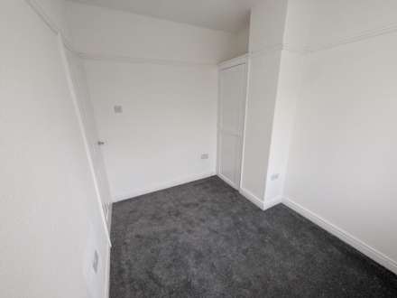 Rossall Avenue, Radcliffe, Image 5