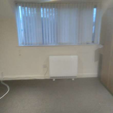 1 Bed Dormston Drive, B29, Image 4