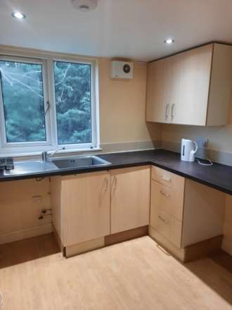 1 Bed Dormston Drive, B29, Image 5